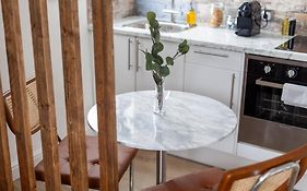 Arte Stays Serviced Apartments Premium Studios, Finsbury Park
